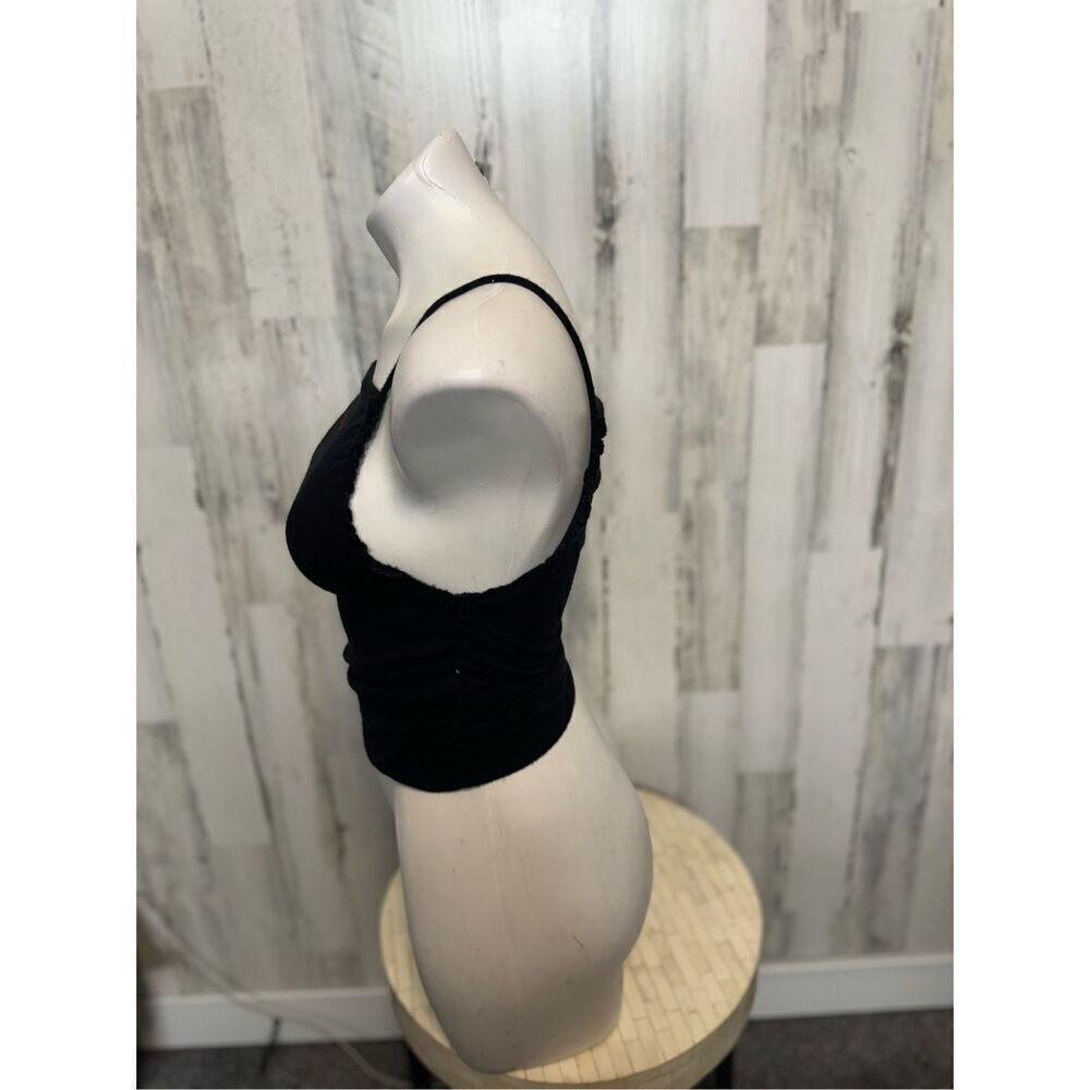 Black tank top - Picture 2 of 6